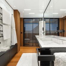 Solaris IV Yacht 