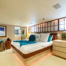 Island Time Yacht 