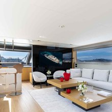 X One Yacht 