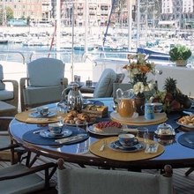 Mercury Yacht Exterior Dining