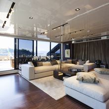Simply Eight Yacht 