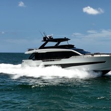 Hotel Collection Yacht 