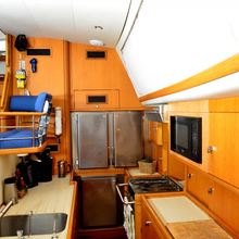 Columbo Breeze Yacht 