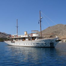Silver Cloud Yacht Main Profile