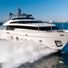 Notorious Yacht 