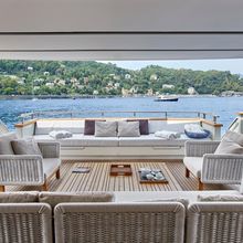 Y4H Yacht 