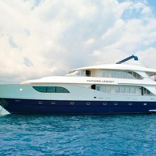 Honors Legacy Yacht 