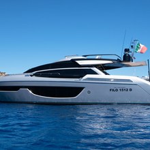 Chiluce Yacht 