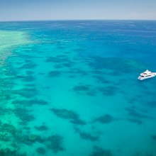 Flying Fish Yacht 