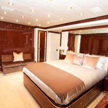 White Pearl Yacht 
