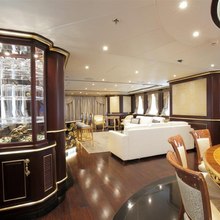Beachm Yacht 