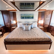 Clarity Yacht 