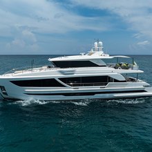 Aqua Life Yacht 