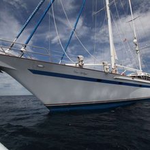 IWJ Lyra Yacht 