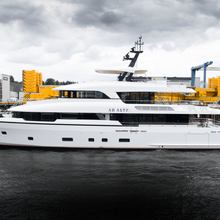 Ad Astra Yacht 
