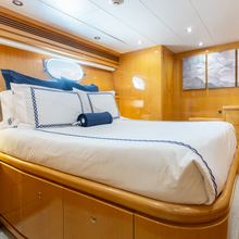 Lady Sandra Yacht 