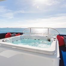 At Last Yacht 