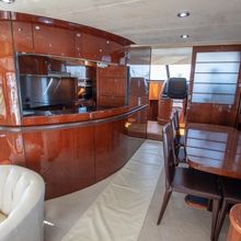 Happy Dream Yacht 