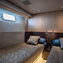 SL96 Yacht 