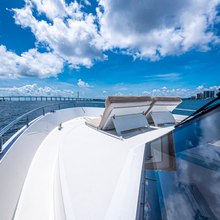 Clarity Yacht 
