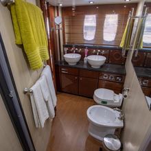 Happy Dream Yacht 