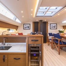 LUNOUS Yacht 