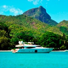 Sea Stream Yacht 