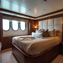 Guinevere Yacht 