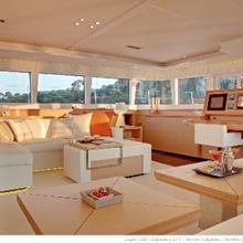 Firefly Yacht 
