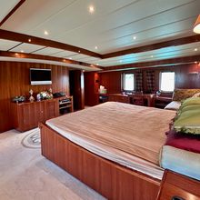 Western Isles Yacht 