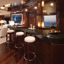 Vision Yacht Bar & Seating