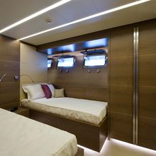 Bliss Easy Yacht Twin Stateroom