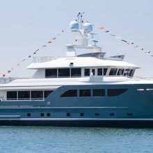 Capricorn Y Yacht 