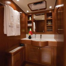 Alchemy IV Yacht 