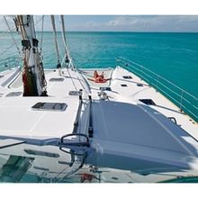 Sur L’eau Yacht 