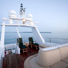 Liquidity Yacht Deck Seating
