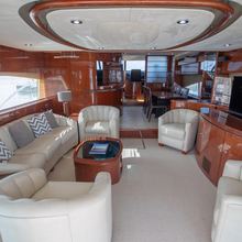 Happy Dream Yacht 