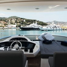 Vita Yacht 