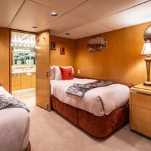 Le Montrachet Yacht 