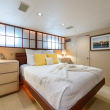 Island Time Yacht 