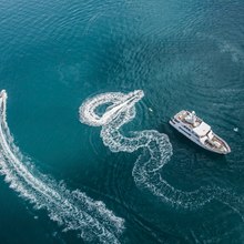 Relentless  Yacht 