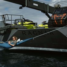 Q Yacht 