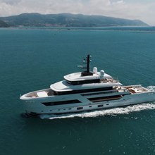 O'Neiro Yacht 