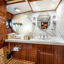 Weatherbird Yacht 