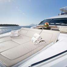Mira Yacht 