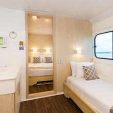 Solaris Yacht 