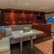 Cru Yacht 