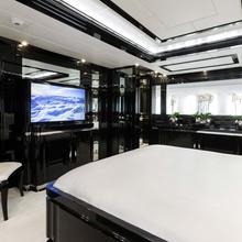 Anva Yacht 