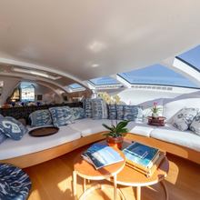 Adastra Yacht 