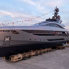 No Stress Yacht 